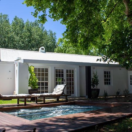 La Paris Estate Hotel Franschhoek Buitenkant foto