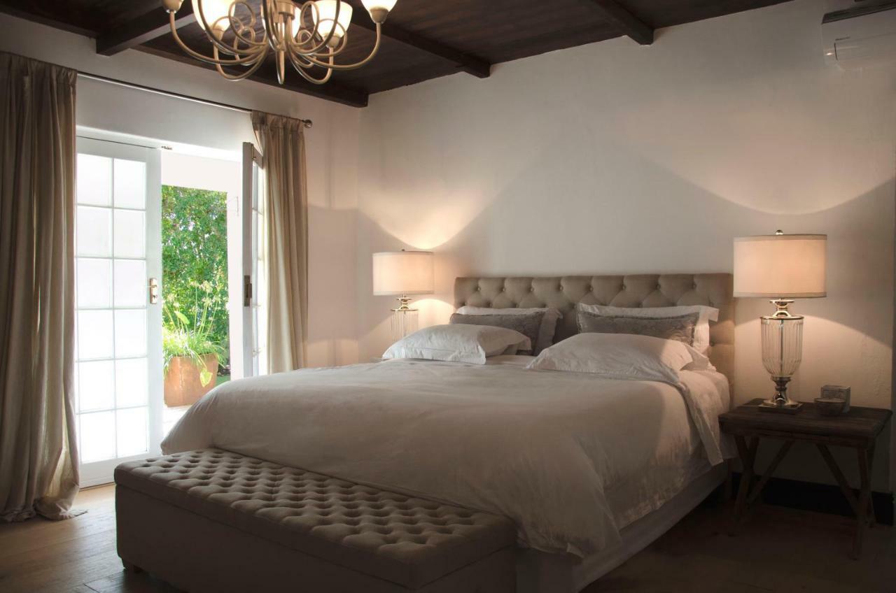 La Paris Estate Hotel Franschhoek Buitenkant foto