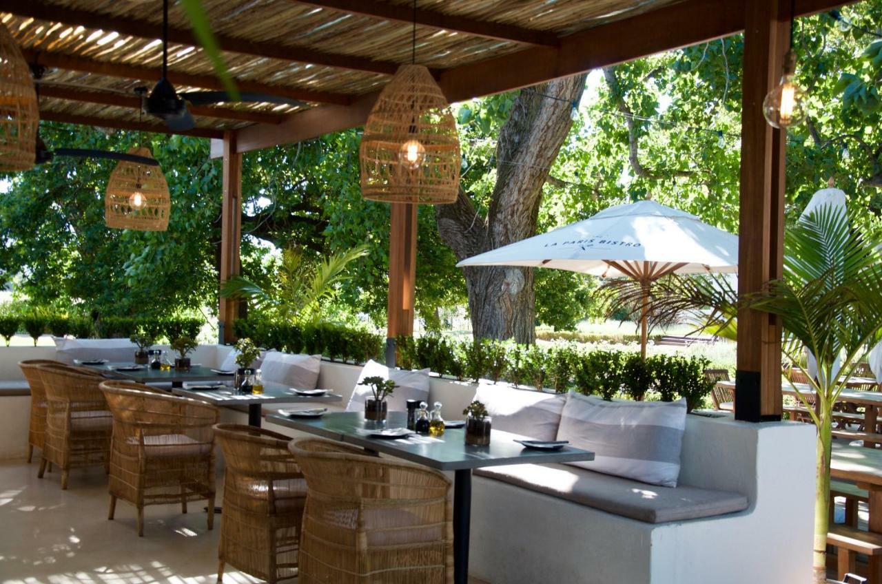 La Paris Estate Hotel Franschhoek Buitenkant foto